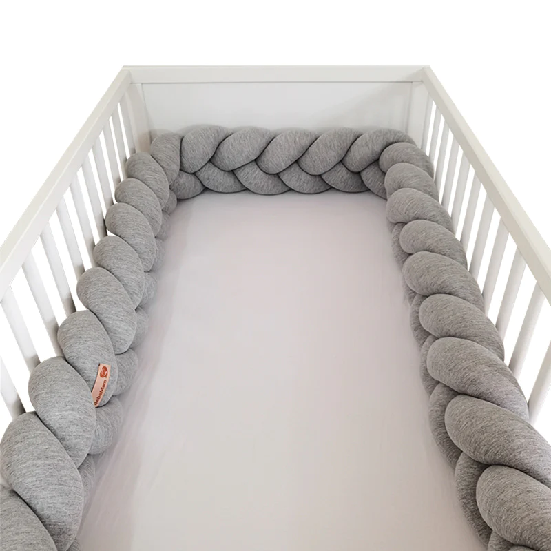 tour-de-lit-tresse-bebemam-gris