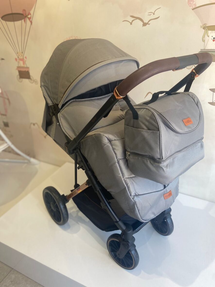 Poussette Valise Réversible avec sac et couvre jambe – Kidilo