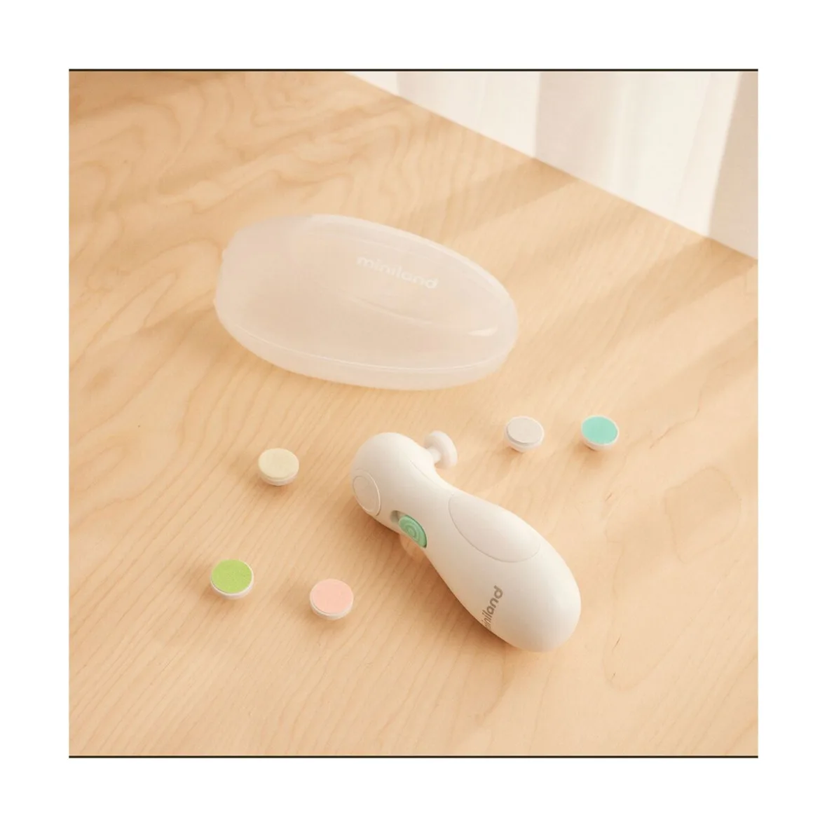 baby-nail-trimmer-miniland-3.jpg