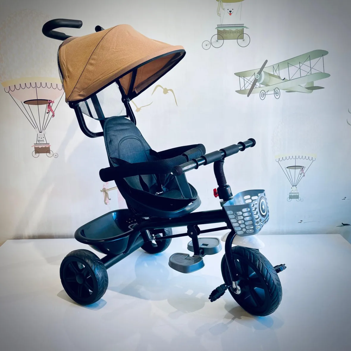 tricycle-evolutif-confortable-just-baby-beige-scaled-1.jpeg
