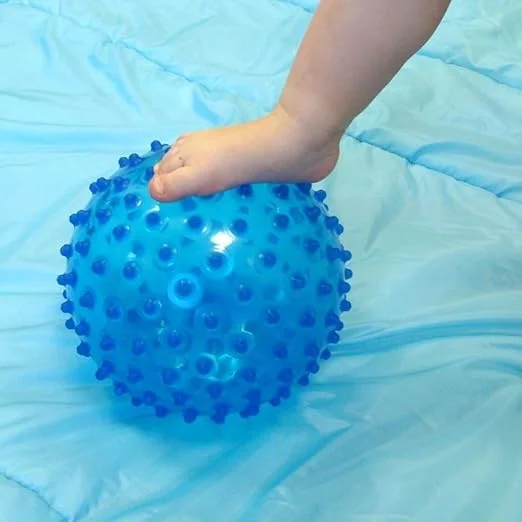 balle-sensorielle-bleue-ludi (1)