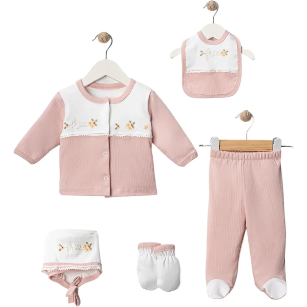 coffret-Bebe-0-3mois-5-pieces-confortables-rose-baby-turp-maroc