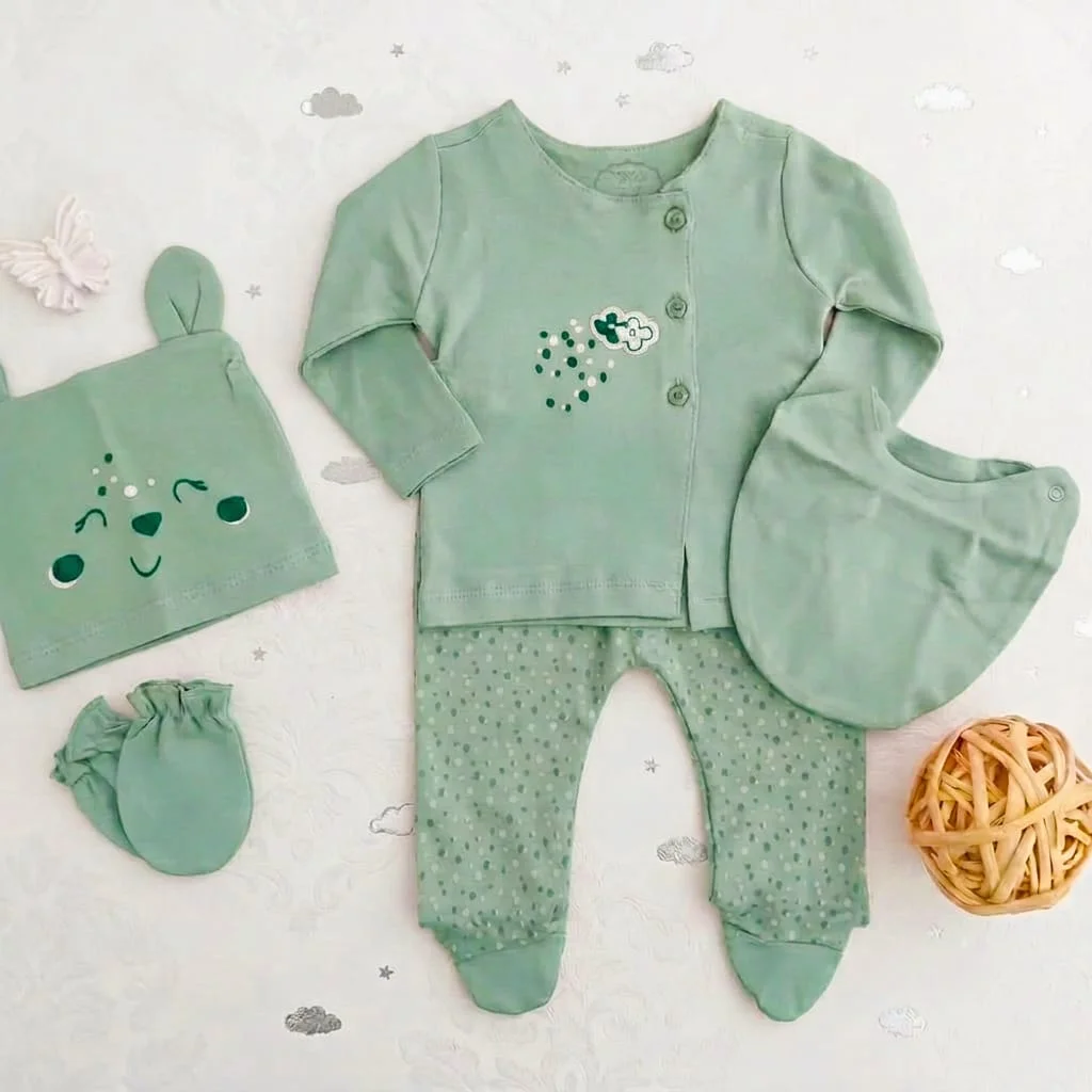 ensemble-de-naissance-bebe-5-pieces-vert-tongs-baby-gobebe